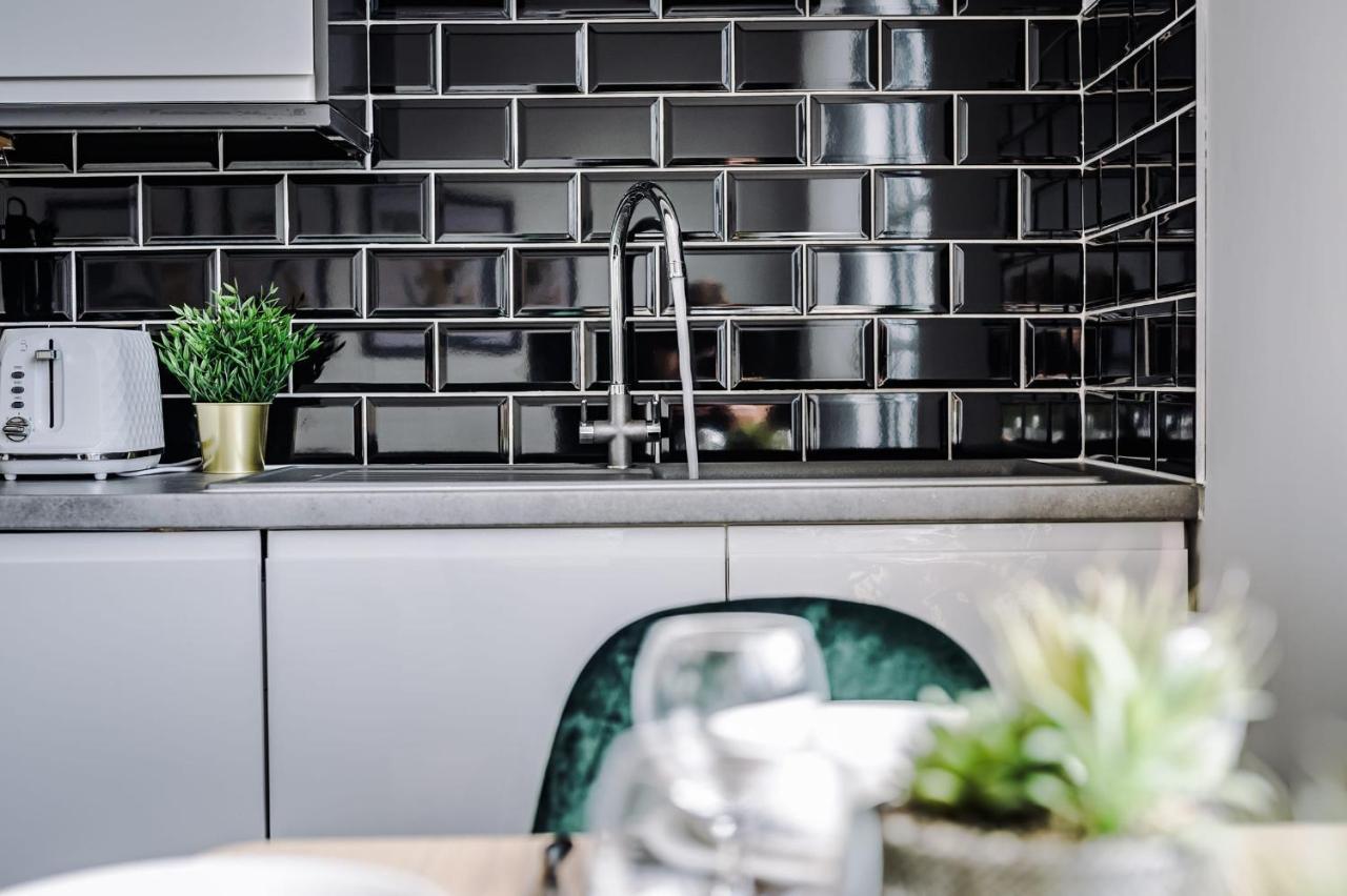 Host & Stay - Manhattan House 8 Ливърпул Екстериор снимка